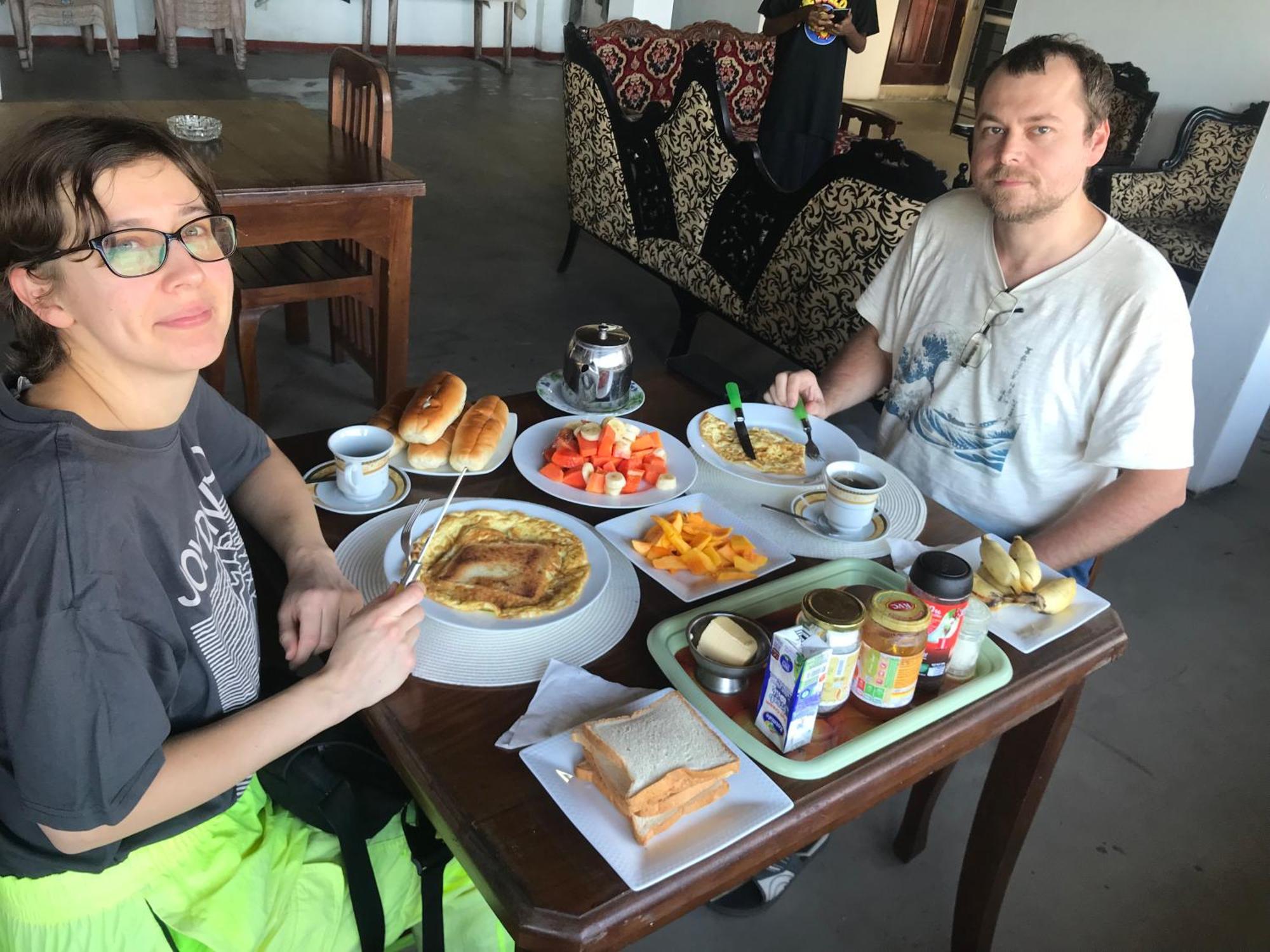 Shanith Guesthouse Негомбо Екстериор снимка