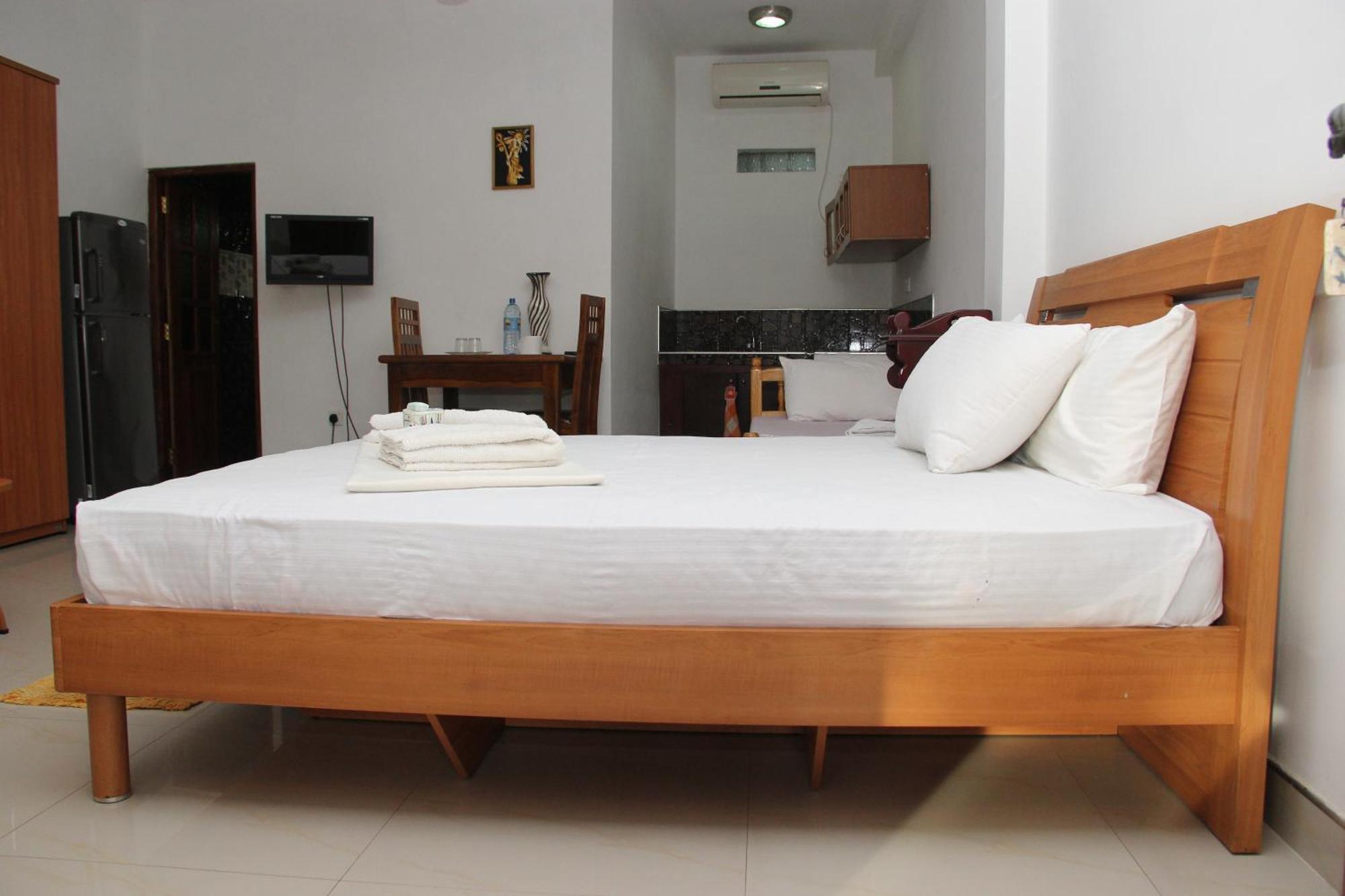 Shanith Guesthouse Негомбо Стая снимка